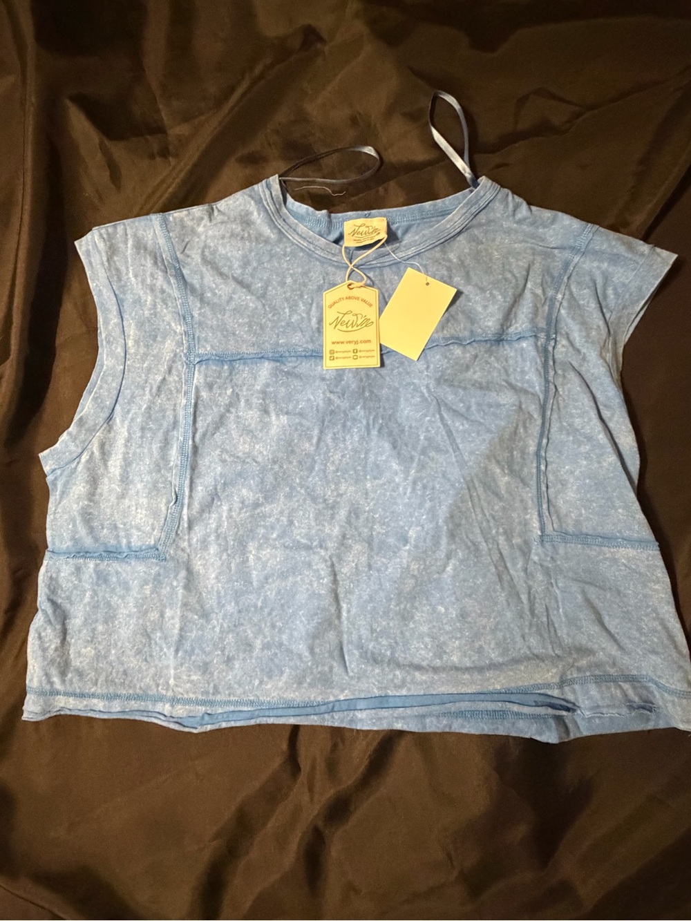 New Very J Blue Acid Wash Mineral Wash Cap Sleeve Raw Hem Crop Top size L